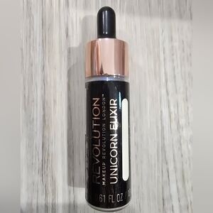 Makeup Revolution Liquid Highlighter Unicorn Elixer .61 fl Oz New Sealed